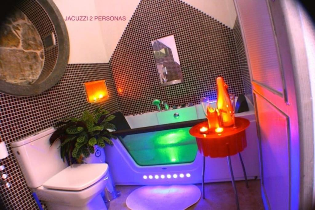 Zentral Club Apartamento Proton-Jacuzzi 벨몬트데미란다 외부 사진